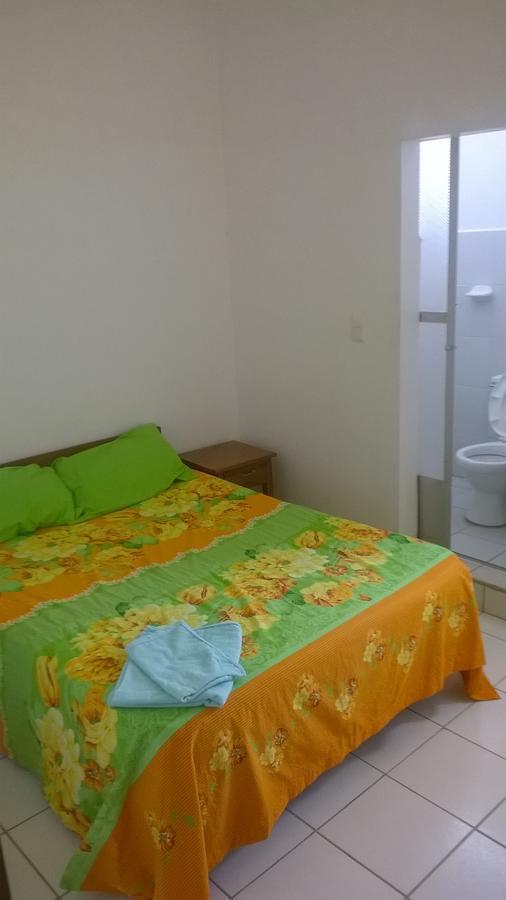 Hotel Alma Trinidad Buitenkant foto