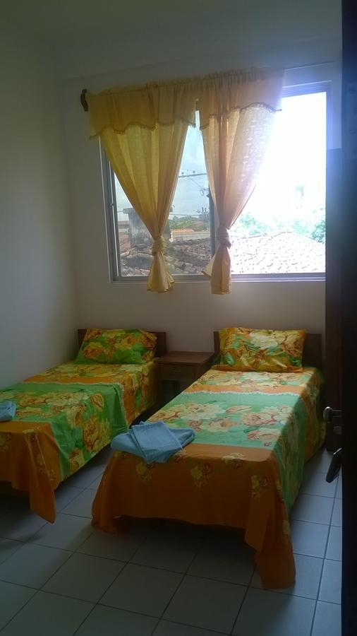 Hotel Alma Trinidad Buitenkant foto